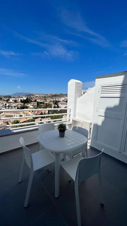 شقة Apartamento Riviera Del Sol ميخاس المظهر الخارجي الصورة
